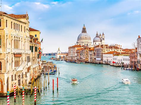 The 38 Most Beautiful Cities in the World (Pretty Cities Pictures).